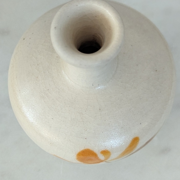 Vintage Small Studio Pottery Hand Painted Vase - Picture 5 of 7